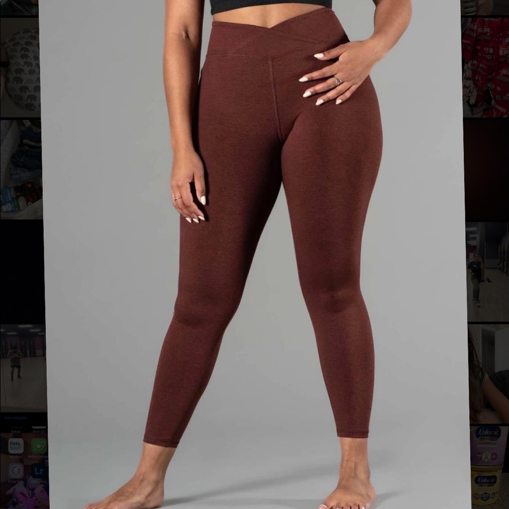 Isla Movement Ambition Legging Size Large New with Tags